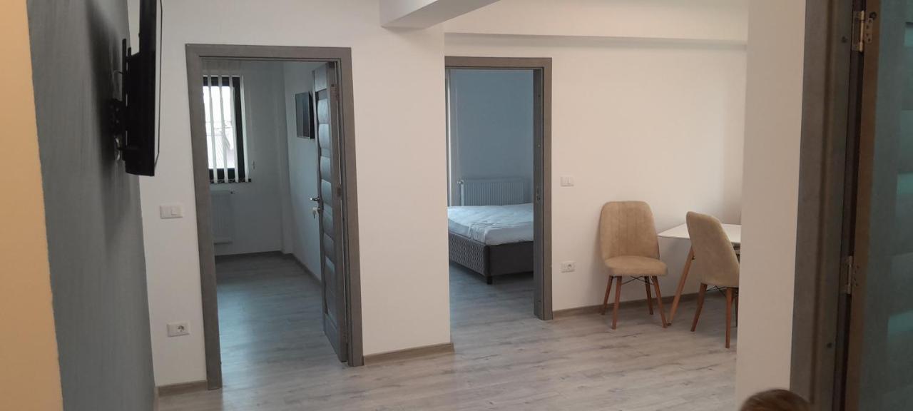 Apartament 3 Camere, Targu Neamt Et4 Zewnętrze zdjęcie