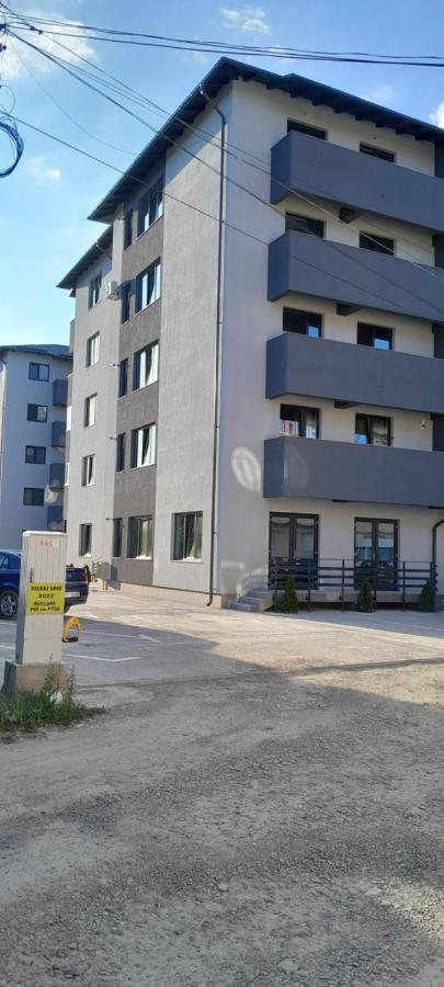 Apartament 3 Camere, Targu Neamt Et4 Zewnętrze zdjęcie